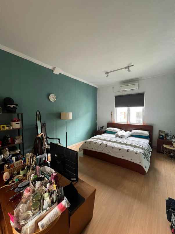dijual rumah jl cilandak dalam cilandak