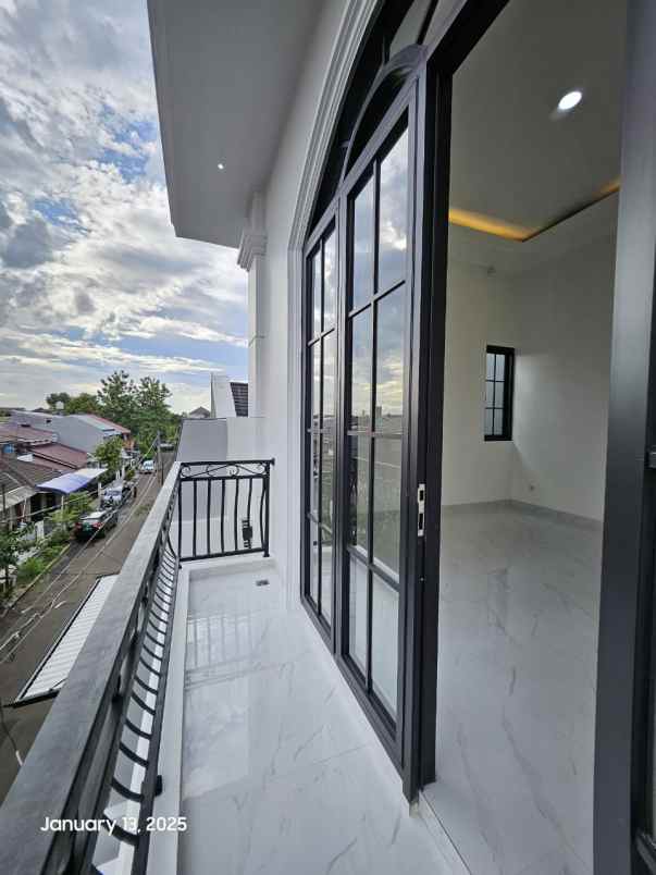 dijual rumah jl cinere raya cinere