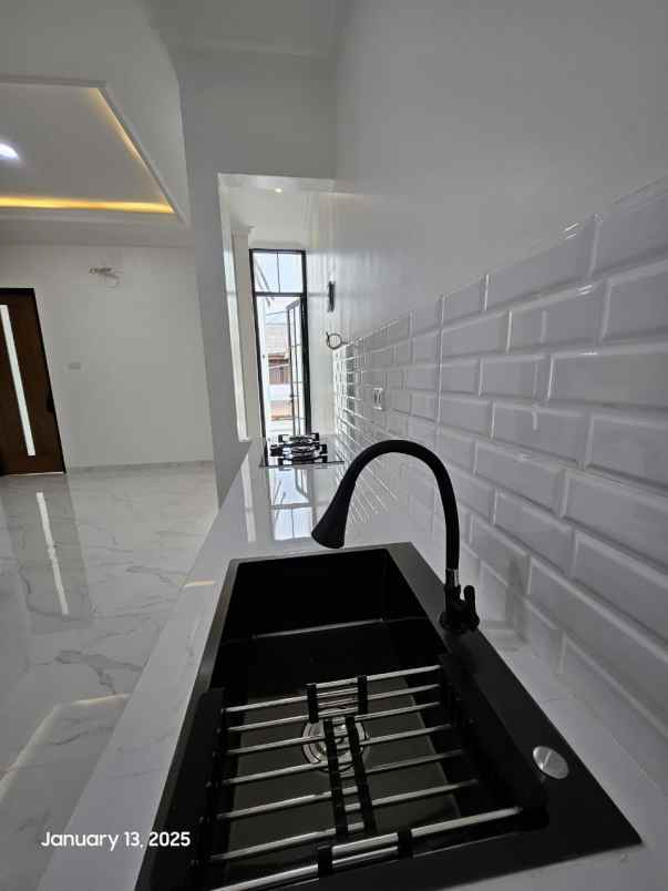 dijual rumah jl cinere raya cinere