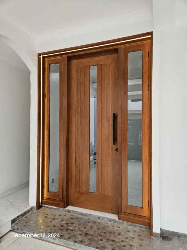 dijual rumah jl cinere raya cinere