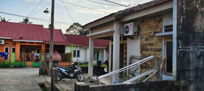 dijual rumah jl imam munandar