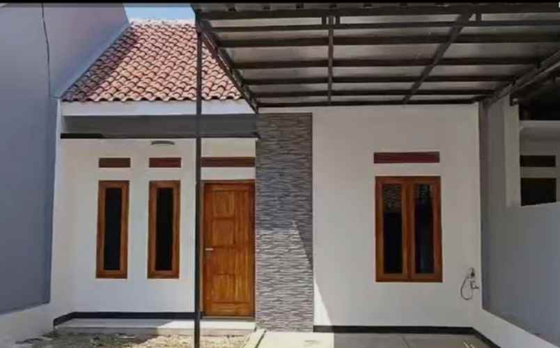 dijual rumah jl jati mekar desa ranca mulya