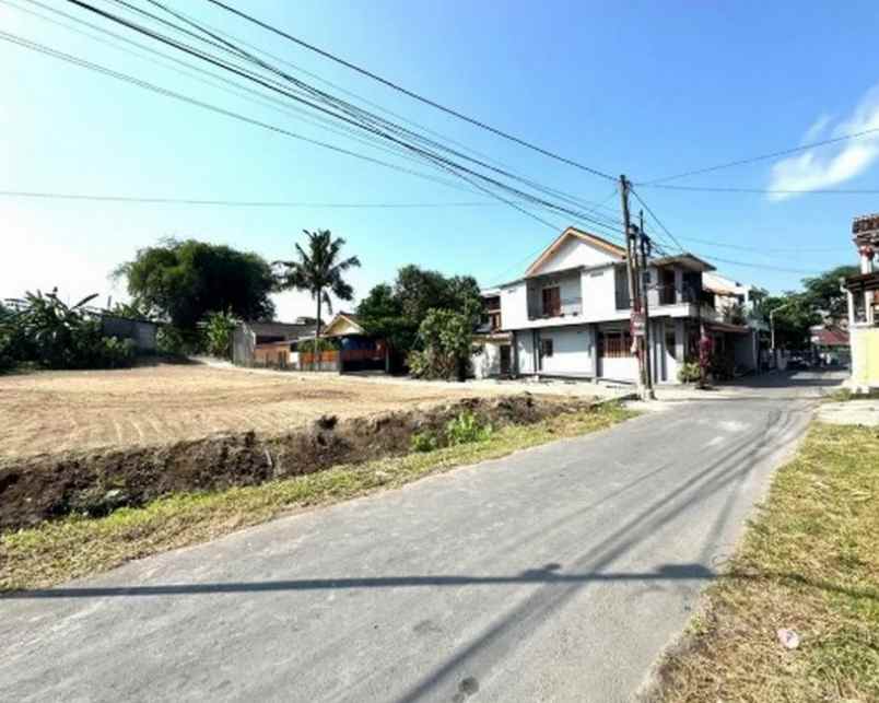 dijual rumah jl kaliurang km 10 gentan