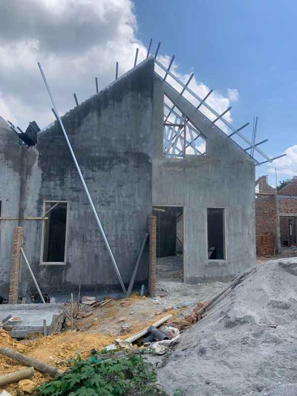 dijual rumah jl kowilhan johor ujung