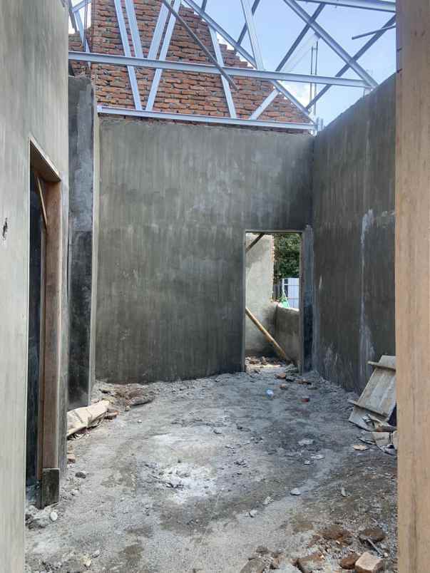 dijual rumah jl kowilhan johor ujung