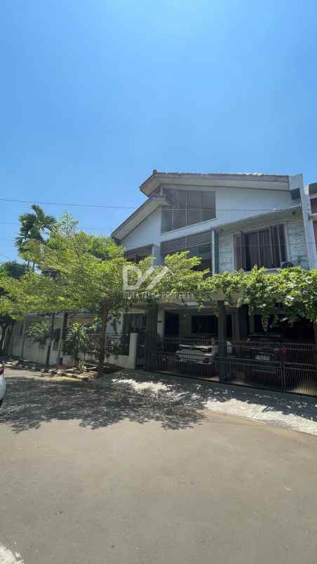 dijual rumah jl kucica pondok aren bintaro
