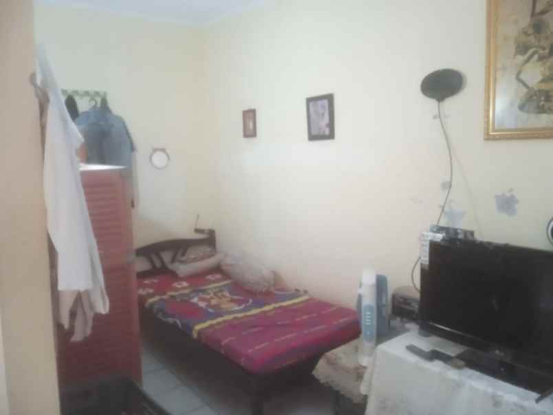 dijual rumah jl pancoran mas depok