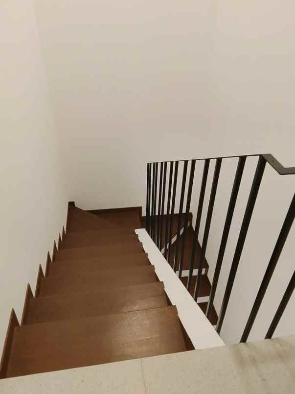 dijual rumah jl raden intan 2 duren