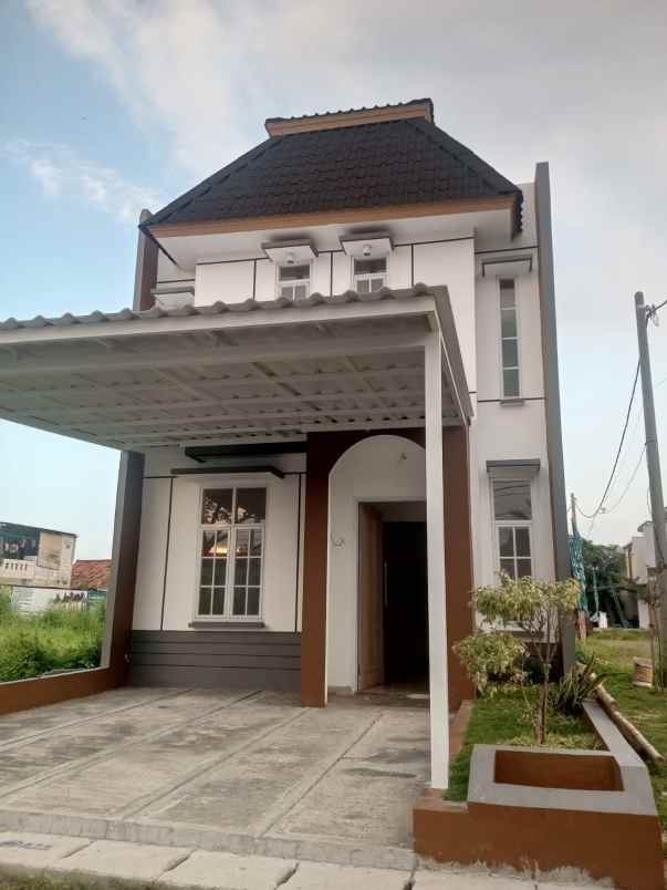 dijual rumah jl sudirman pd jaya kec