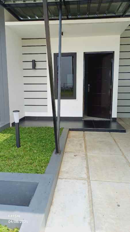 dijual rumah jl tegal danas hegarmukti