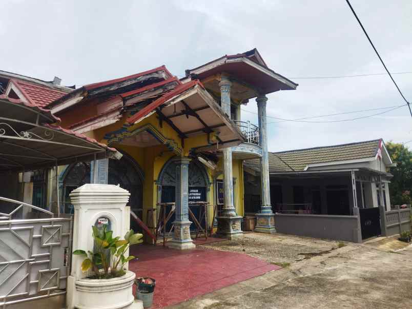 dijual rumah jl wortel perumahan villa
