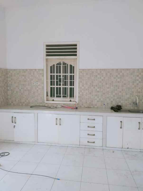 dijual rumah jln lebak asih rt 06 rw 04