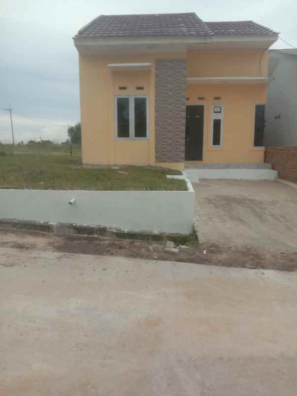 dijual rumah jln mulawarman gg julak