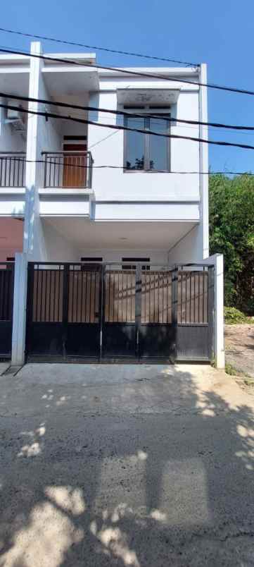 dijual rumah kalibaru