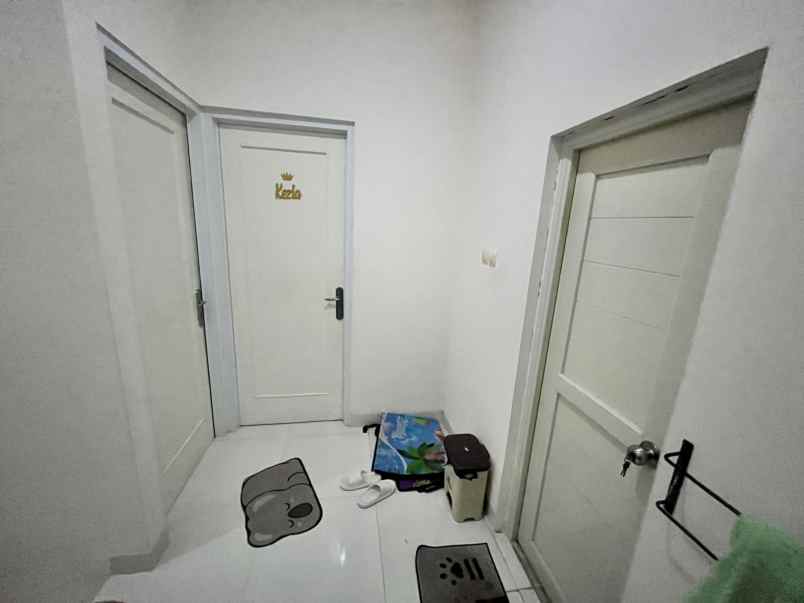 dijual rumah kalibaru cilodong depok