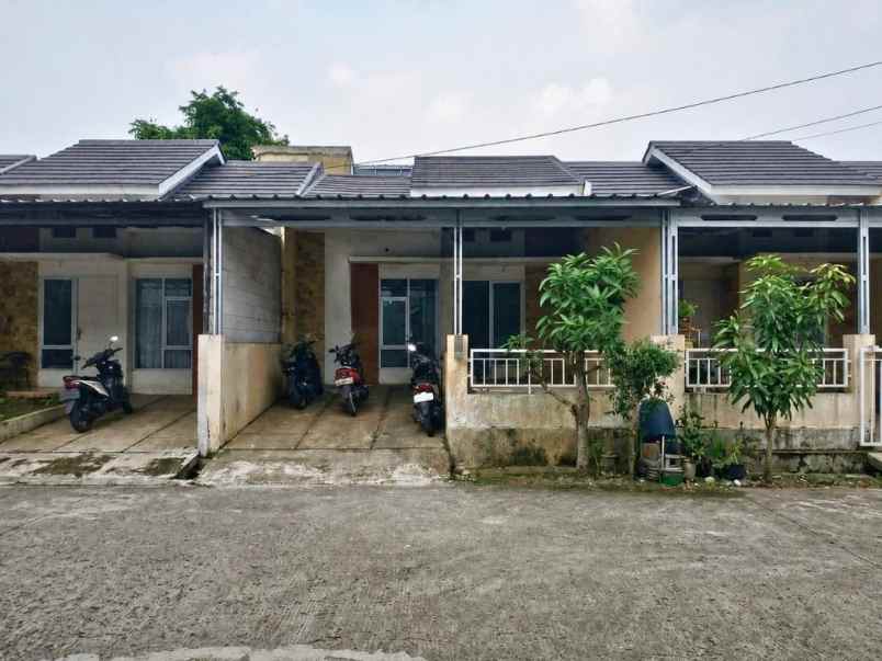 dijual rumah kalisuren tajurhalang bogor