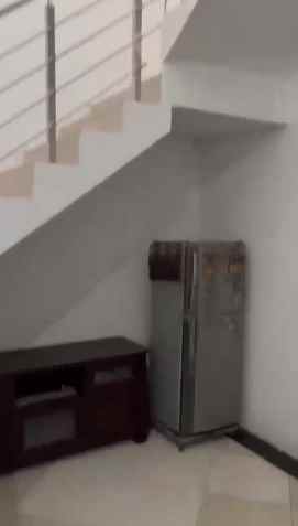 dijual rumah karang asem