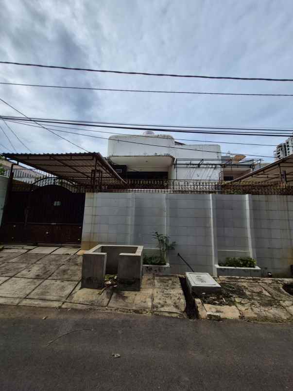 dijual rumah karang bolong