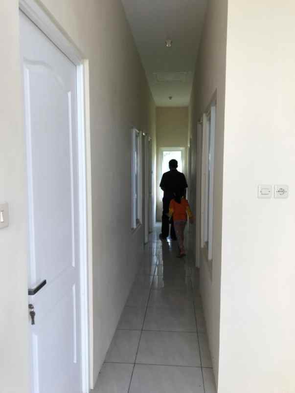 dijual rumah karangploso