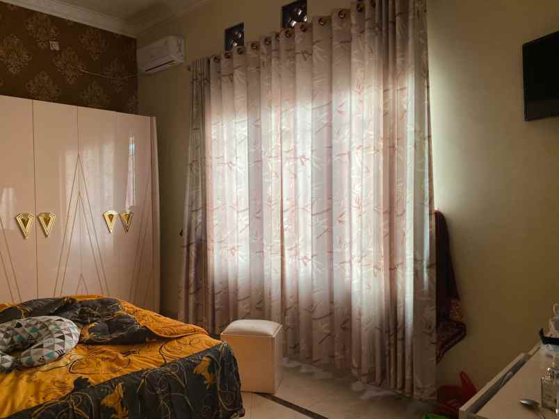 dijual rumah kavling dki pondok kelapa