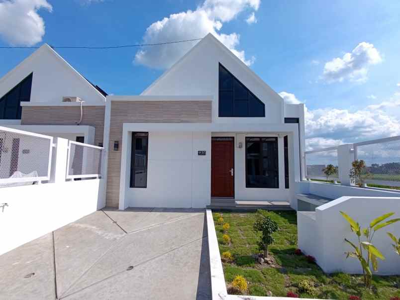 dijual rumah kebondalem lor prambanan