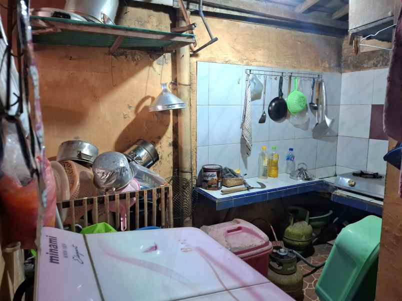 dijual rumah kebonsari