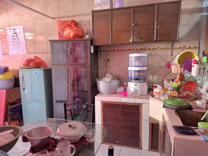 dijual rumah kebonsari