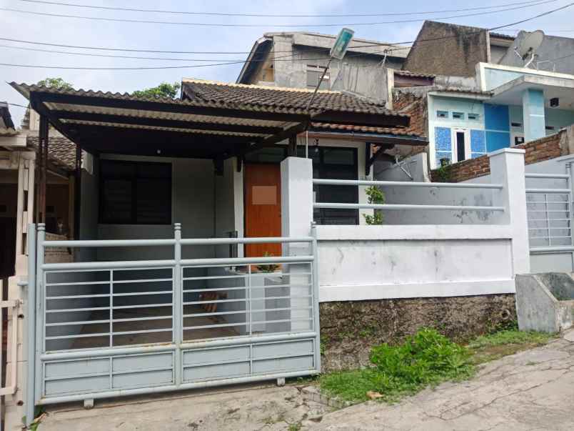 dijual rumah kec cimahi utara