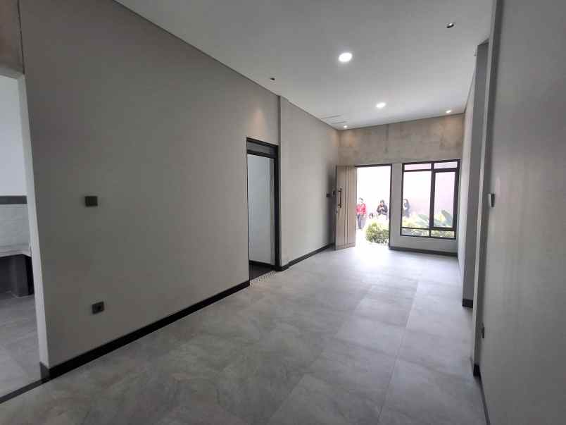 dijual rumah kedulan tirtomartani