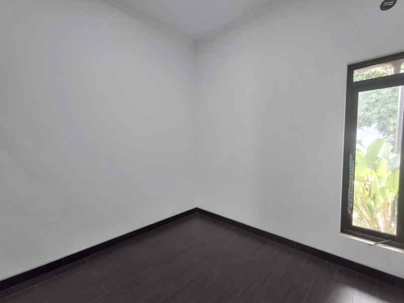 dijual rumah kedulan tirtomartani