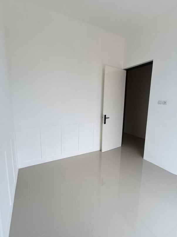 dijual rumah kedungrejo pakis malang