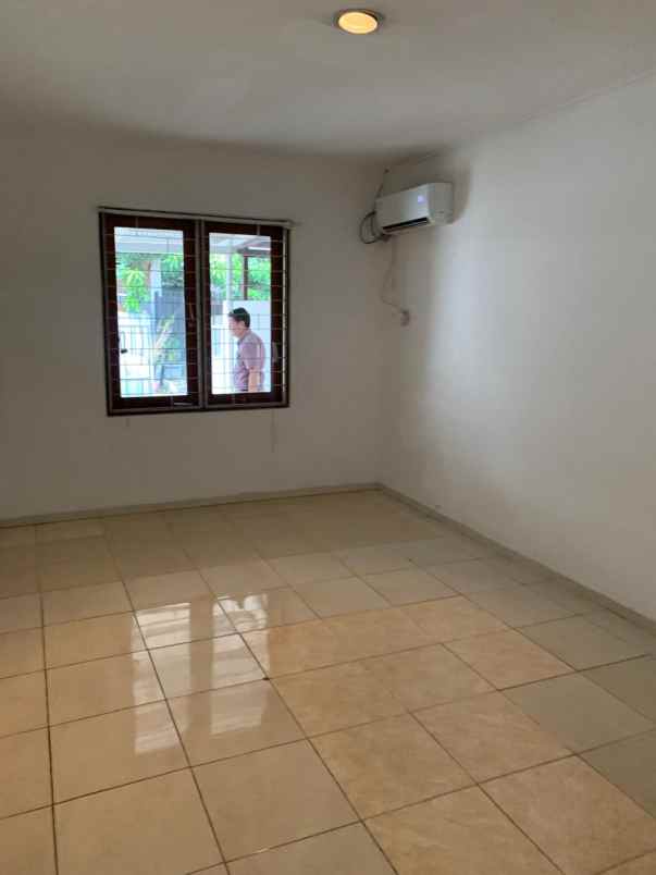 dijual rumah kelapa cengkir