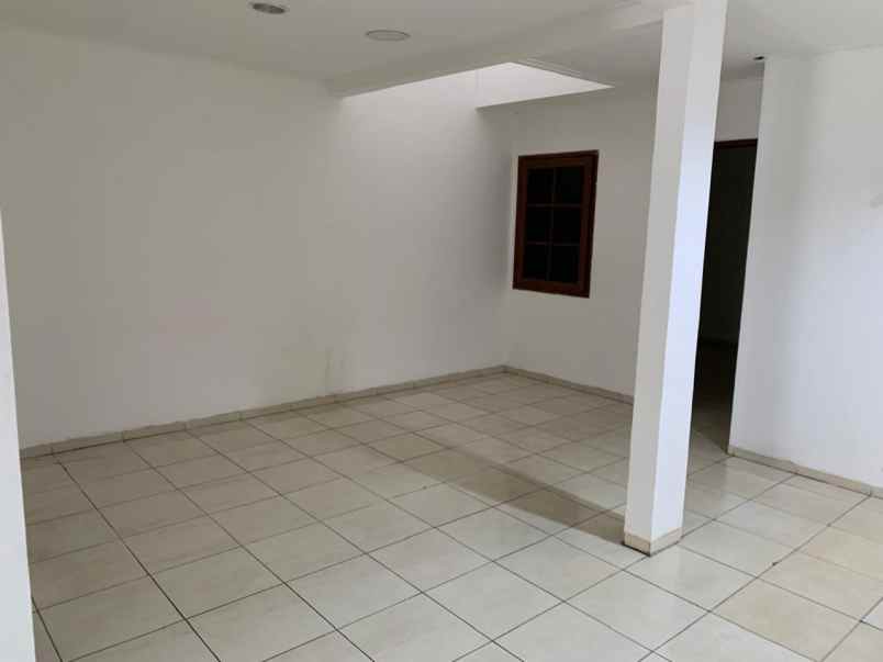 dijual rumah kelapa cengkir