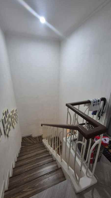 dijual rumah kelapa gading