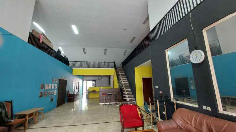 dijual rumah kemang