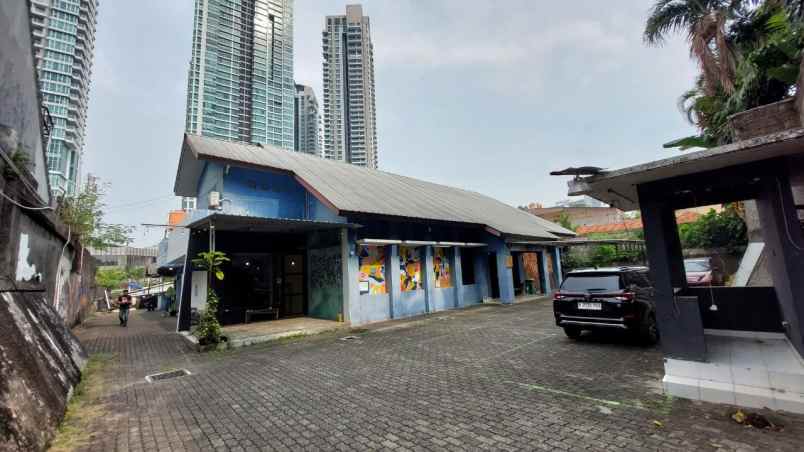 dijual rumah kemang