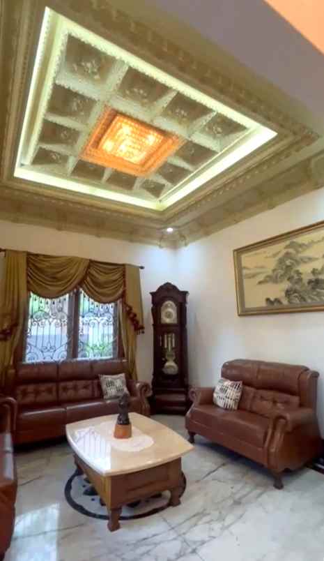 dijual rumah kembangan jakarta barat