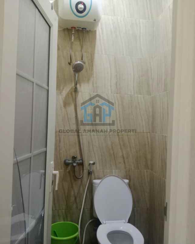 dijual rumah klasik modern siap huni lingkungan asri