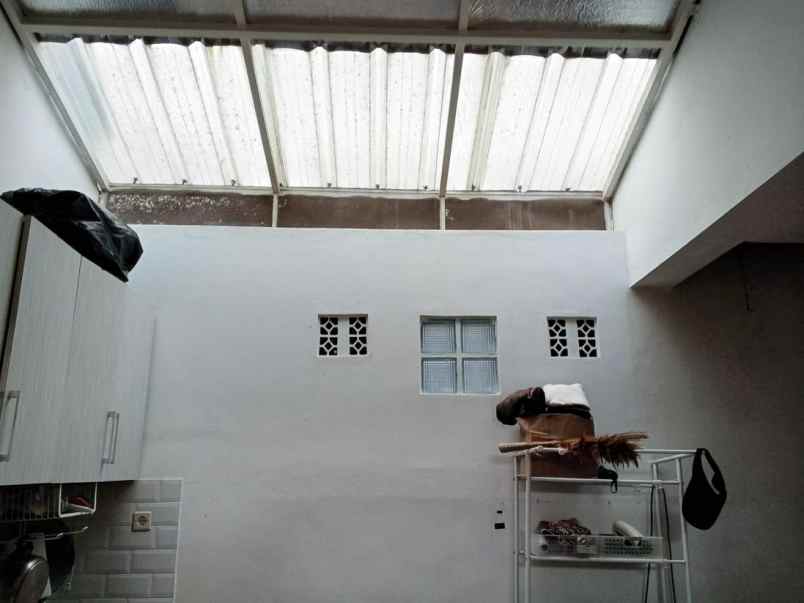 dijual rumah komp pesona ciganitri