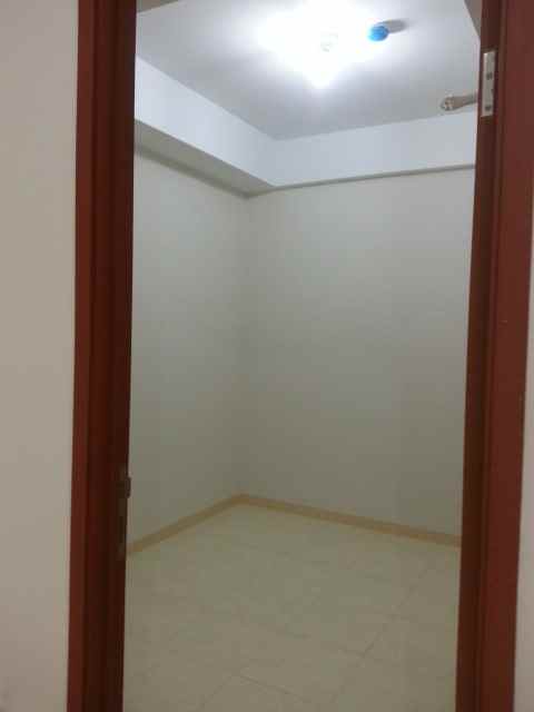 dijual rumah komp villa japos jalan