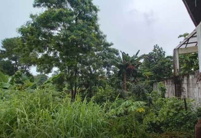 dijual rumah komplek batan indah kel