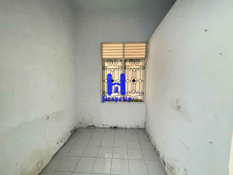 dijual rumah komplek cemara hijau