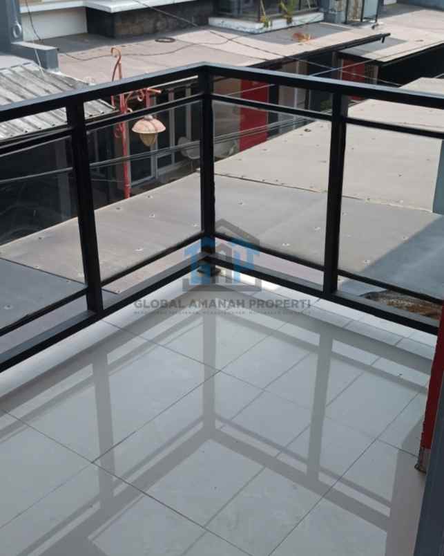 dijual rumah komplek citeureup 8 menit pemkot cimahi