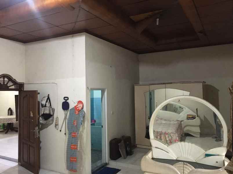 dijual rumah komplek kavling al