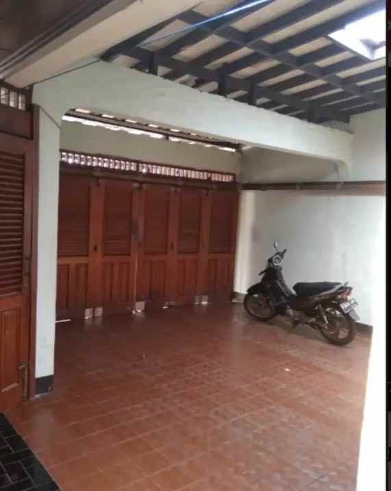 dijual rumah komplek kavling al