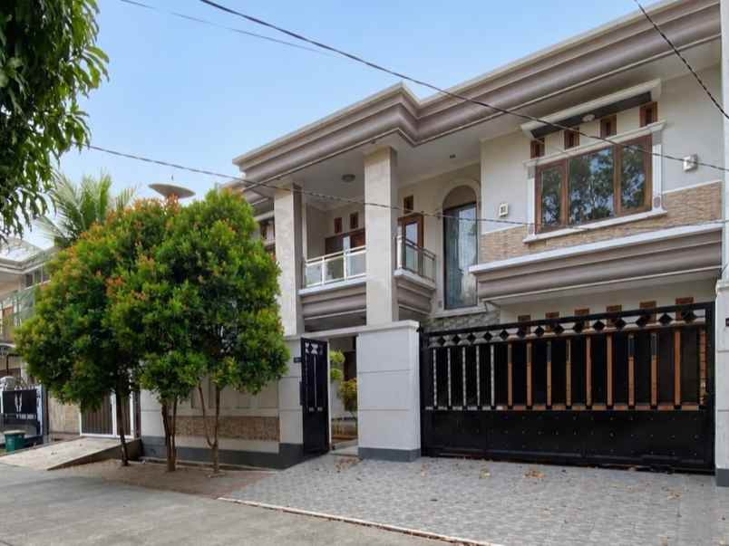 dijual rumah komplek kavling marinir