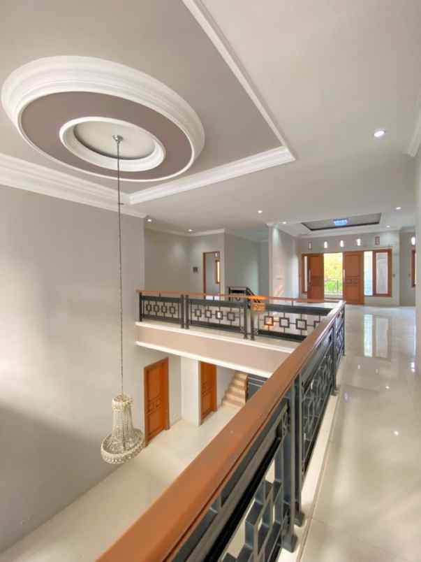 dijual rumah komplek kavling marinir