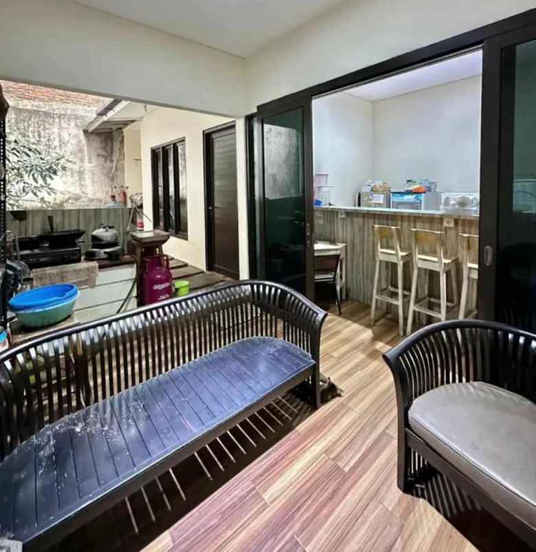 dijual rumah komplek mpr cipete