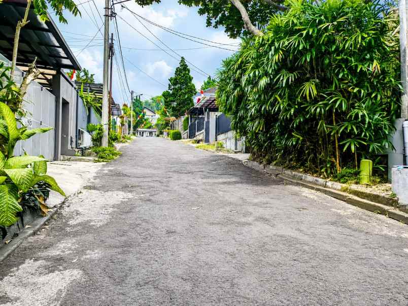 dijual rumah komplek pondok hijau