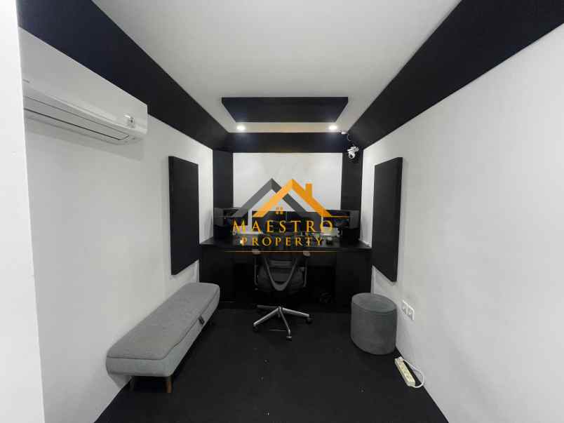 dijual rumah komplek sentosa park jalan